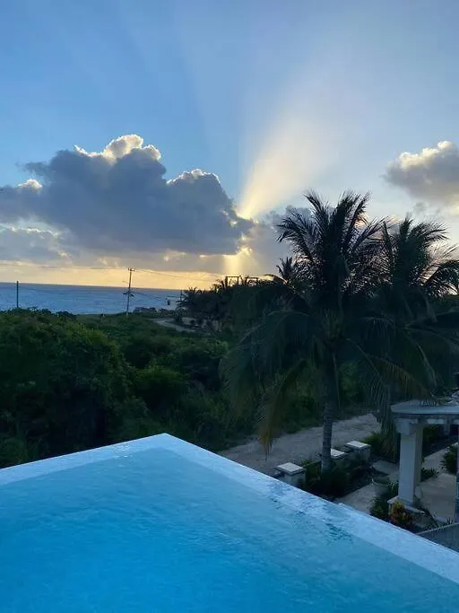 Luxury Villa Cascada- Infinity Oceanview Pool And Elevator Ilha das Mulheres 0*,  México